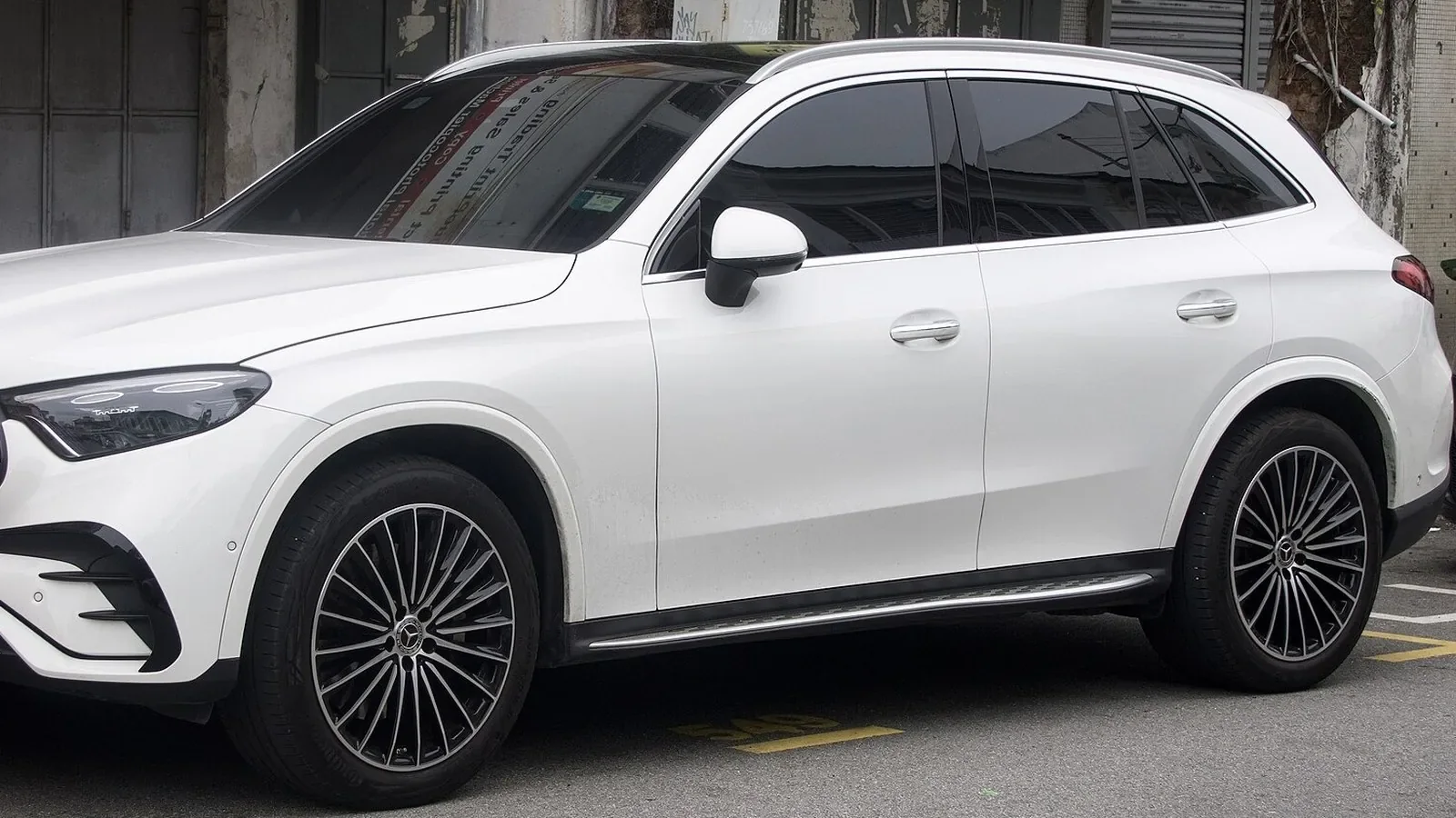 Mercedes-Benz — Beispielfahrzeug der Marke